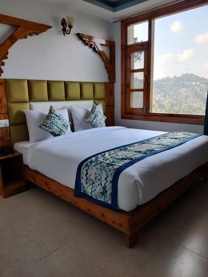 Bed and Breakfast Golden Oak Shimla Zewnętrze zdjęcie