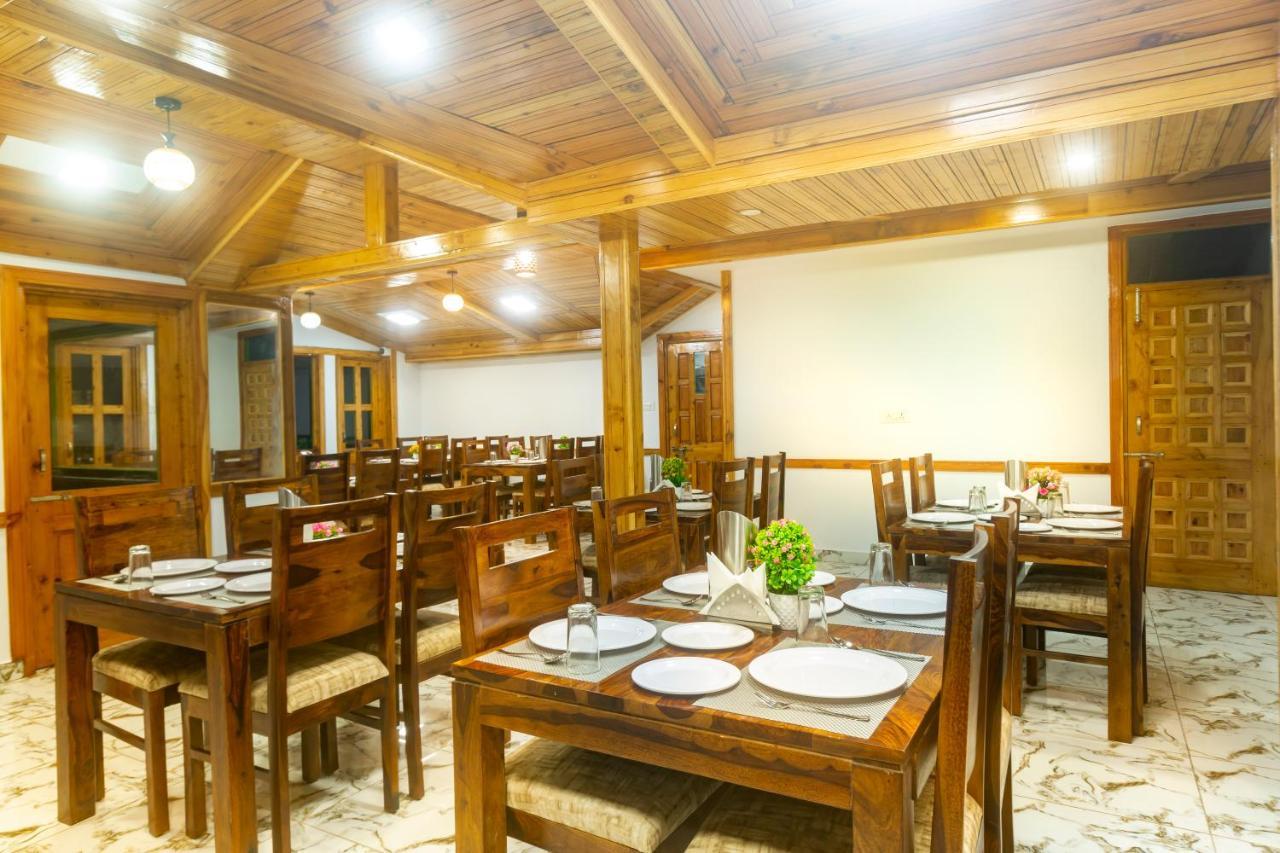 Bed and Breakfast Golden Oak Shimla Zewnętrze zdjęcie